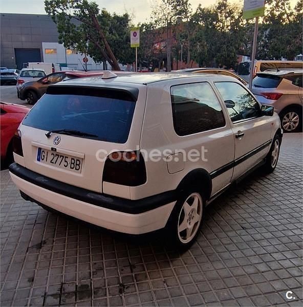 Usado VW Golf III Edition 115 CV (84 kW) 1996 Blanco Berlina