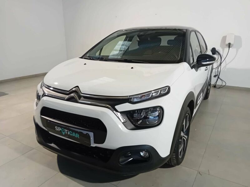 Blanco Usado 2022 Citroën C3 Shine Utilitario | 18.300 € (Caro) - Imagen 1/4