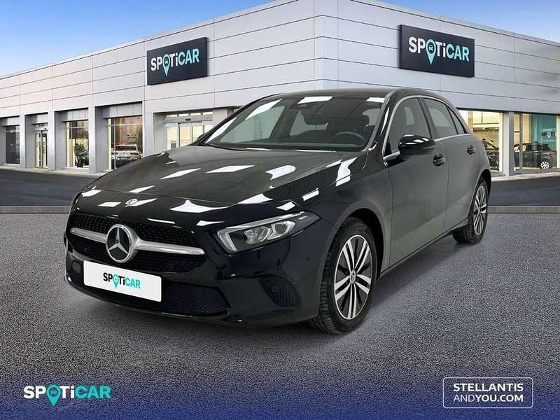 Usado Mercedes E250 220 CV (161 kW) 2022 Negro Berlina