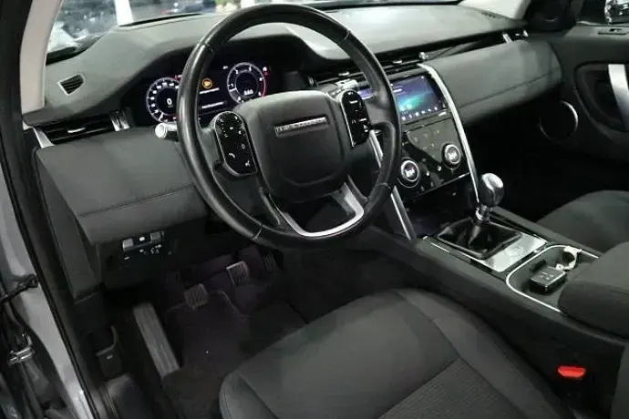 Usado Land Rover Discovery 5 SE 150 CV (110 kW) 2021 SUV