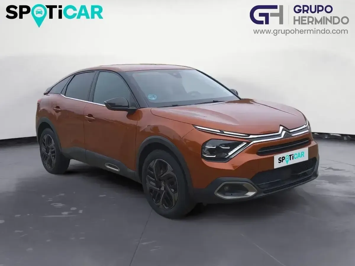 Usado Citroën C4 Feel 130 CV (95 kW) 2021 Naranja Berlina