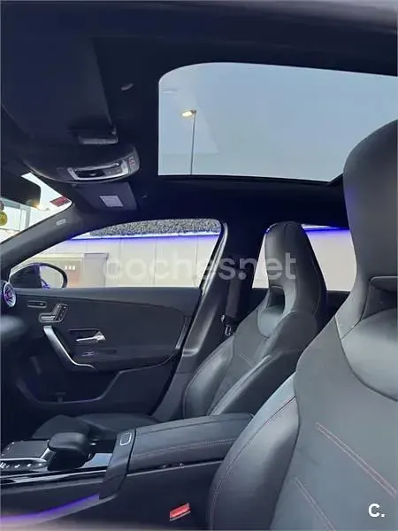 Usado Mercedes A250 218 CV (160 kW) 2021 Gris / plata Berlina