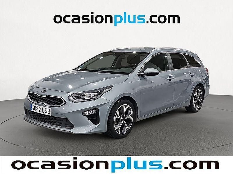 Gris plata Usado 2021 Kia Ceed Familiar | 17.689 € (Buen precio) - Imagen 1/4