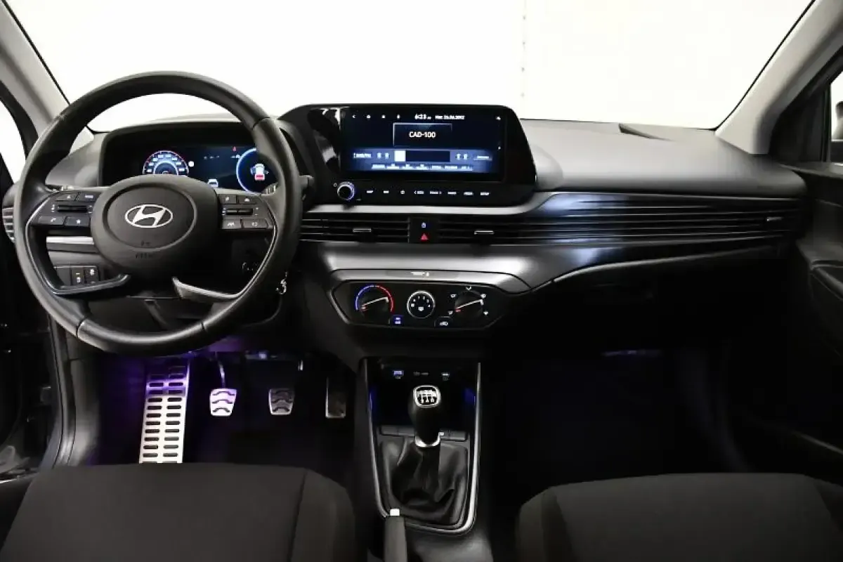 Nuevo Hyundai Bayon Blackline 90 CV (66 kW) 2026 Gris/plata SUV