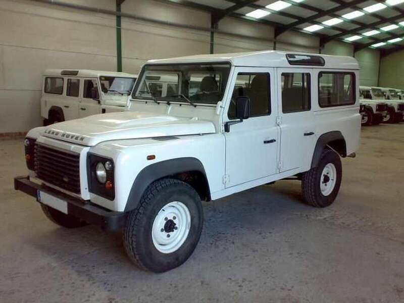 Usado Land Rover Defender 122 CV (89 kW) 2013 Blanco SUV