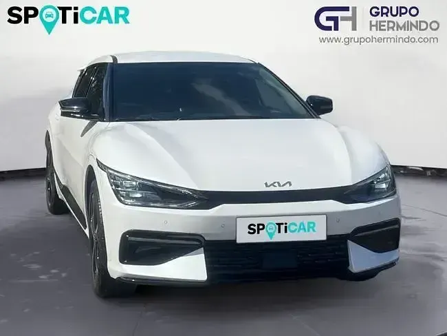 Używany Kia EV6 GT-Line 168 kW (229 KM) 2025 Biały SUV