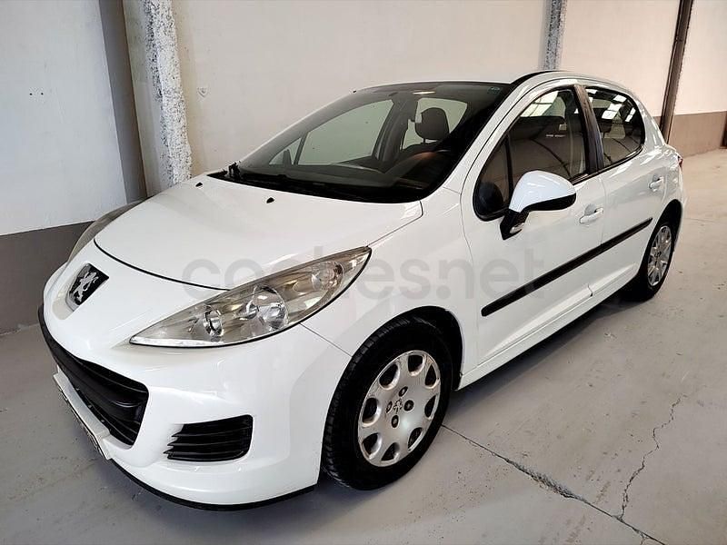 Blanco Usado 2010 Peugeot 207 Sport Berlina | 3990 € (Buen precio) - Imagen 1/4