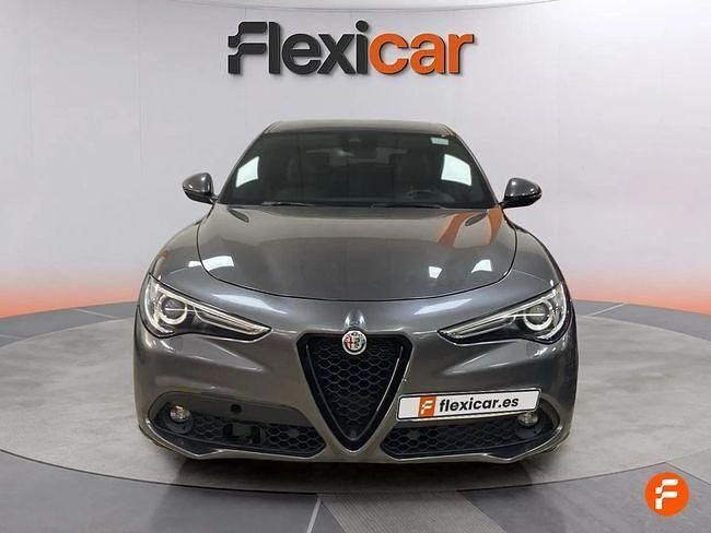 Usado Alfa Romeo Stelvio Sprint 160 CV (117 kW) 2022 Gris SUV
