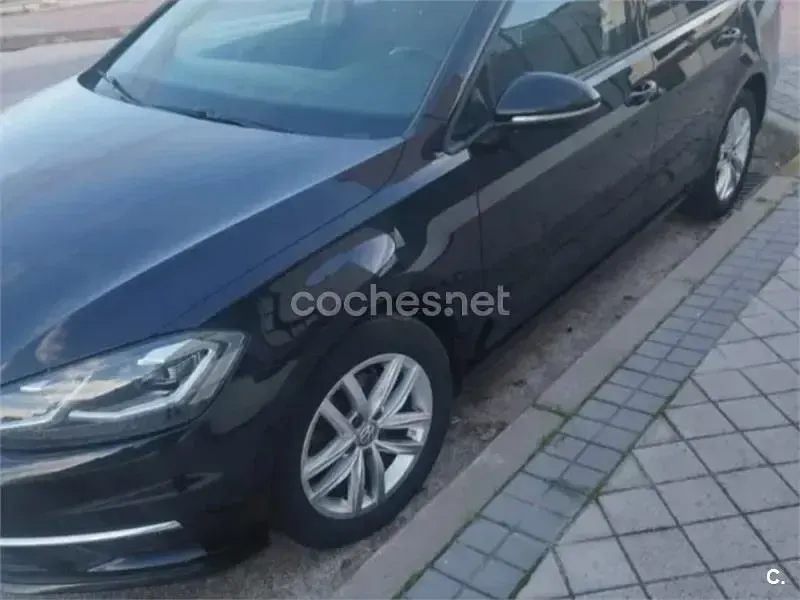 Usado VW Golf VII Advance 150 CV (110 kW) 2019 Negro Familiar