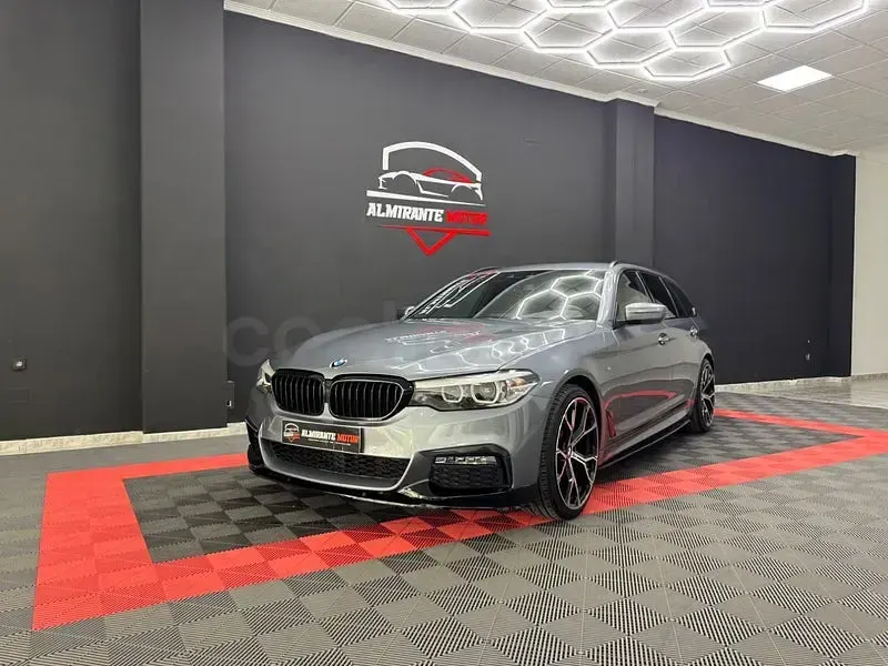 Usado BMW 520 Comfort Edition 190 CV (139 kW) 2019 Gris / plata Familiar