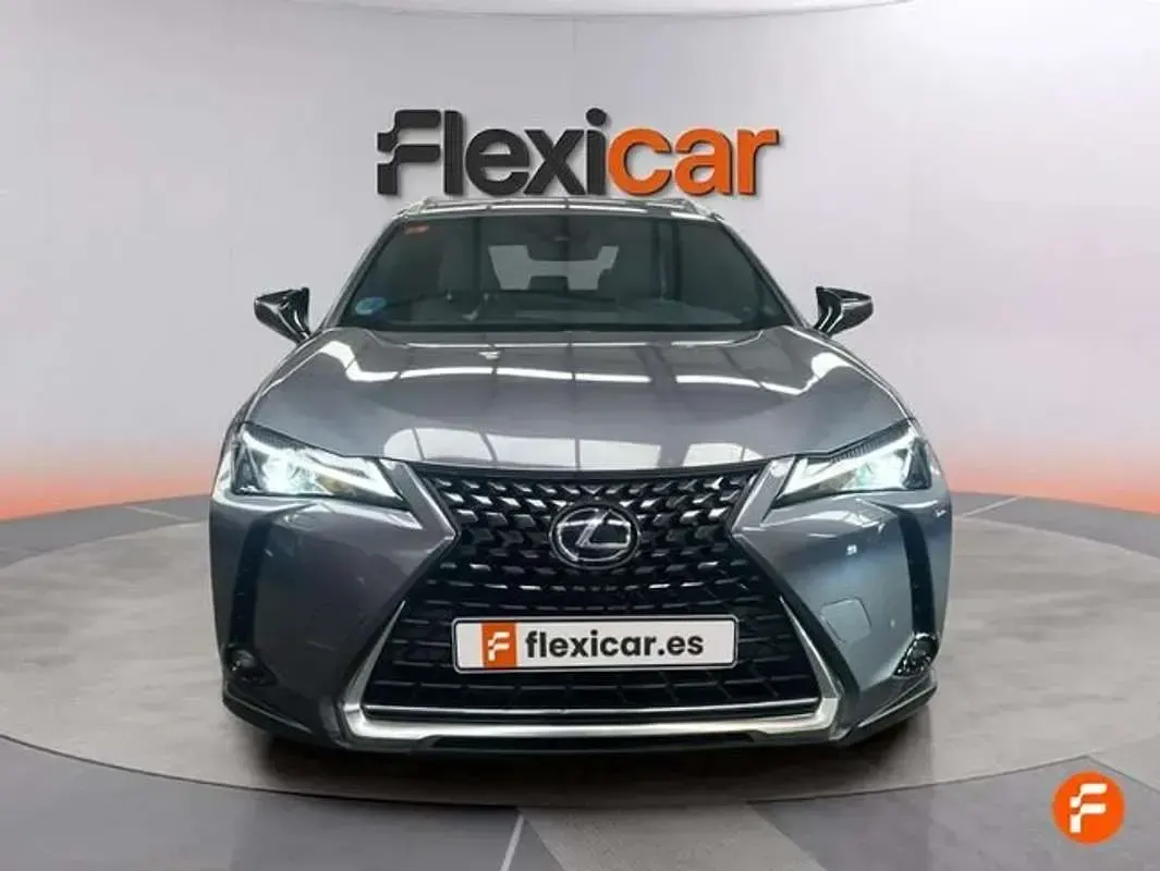 Usado Lexus UX 250h 184 CV (135 kW) 2021 Gris SUV