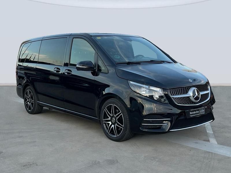 Usado Mercedes V250 190 CV (139 kW) 2023 Negro Monovolumen