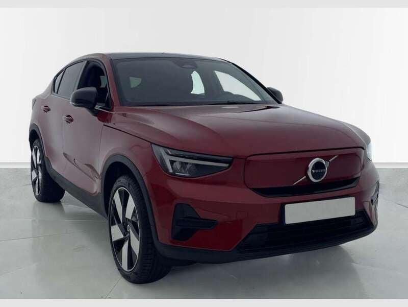 Rojo Usado 2023 Volvo EC40 Plus SUV | 41.300 € (Precio justo) - Imagen 1/4