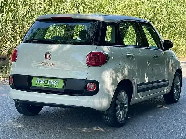 Usado Fiat 500L Lounge 95 CV (69 kW) 2013 Beige Monovolumen