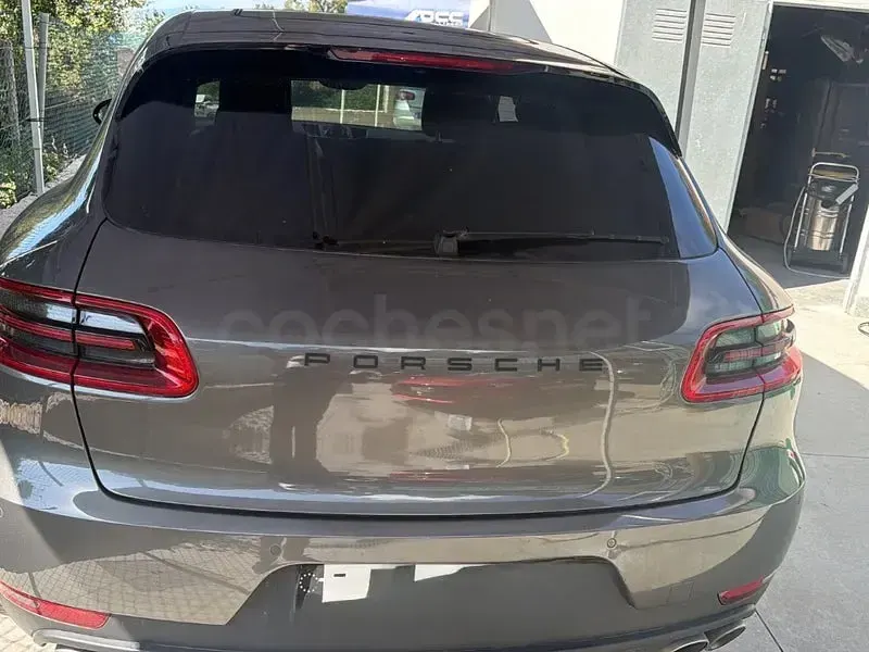 Usado Porsche Macan 258 CV (189 kW) 2017 Gris / plata SUV