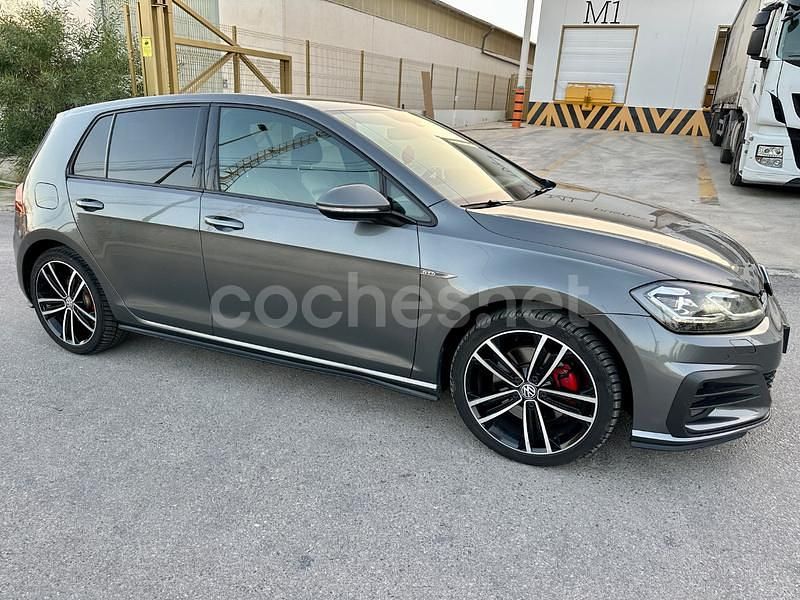 Usado VW Golf VII GTD 184 HP (135 kW) 2019 Cinzento Sedan