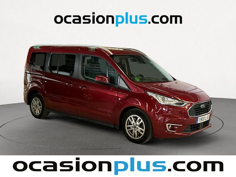 Usado Ford Tourneo Titanium 120 CV (88 kW) 2021 Rojo Monovolumen