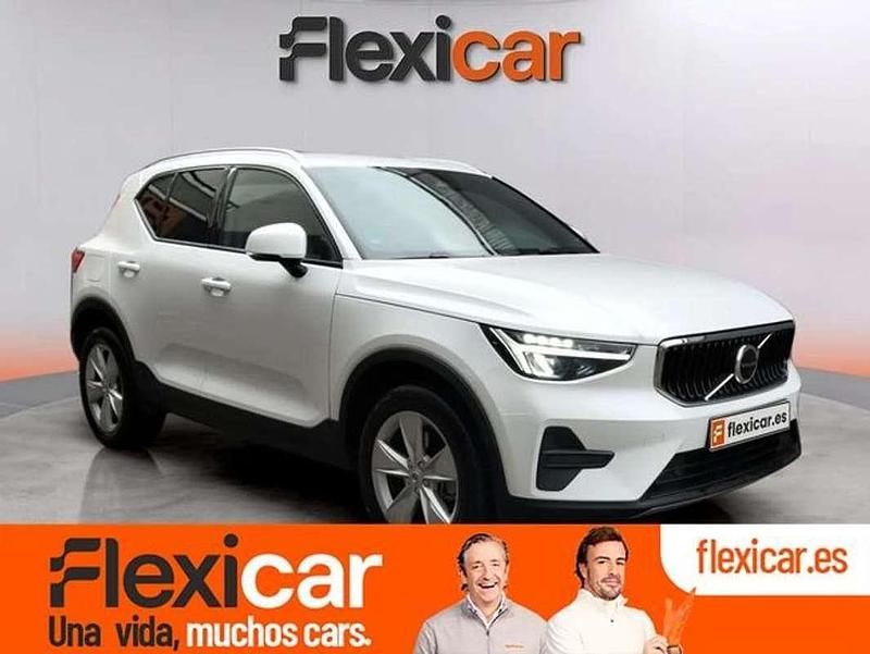 Usado Volvo XC40 Core 163 CV (119 kW) 2024 Blanco SUV