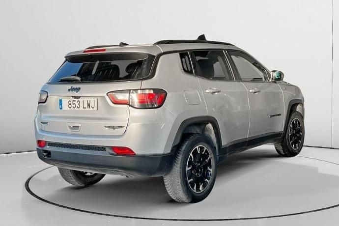 Usado Jeep Compass Trailhawk 240 CV (176 kW) 2022 SUV