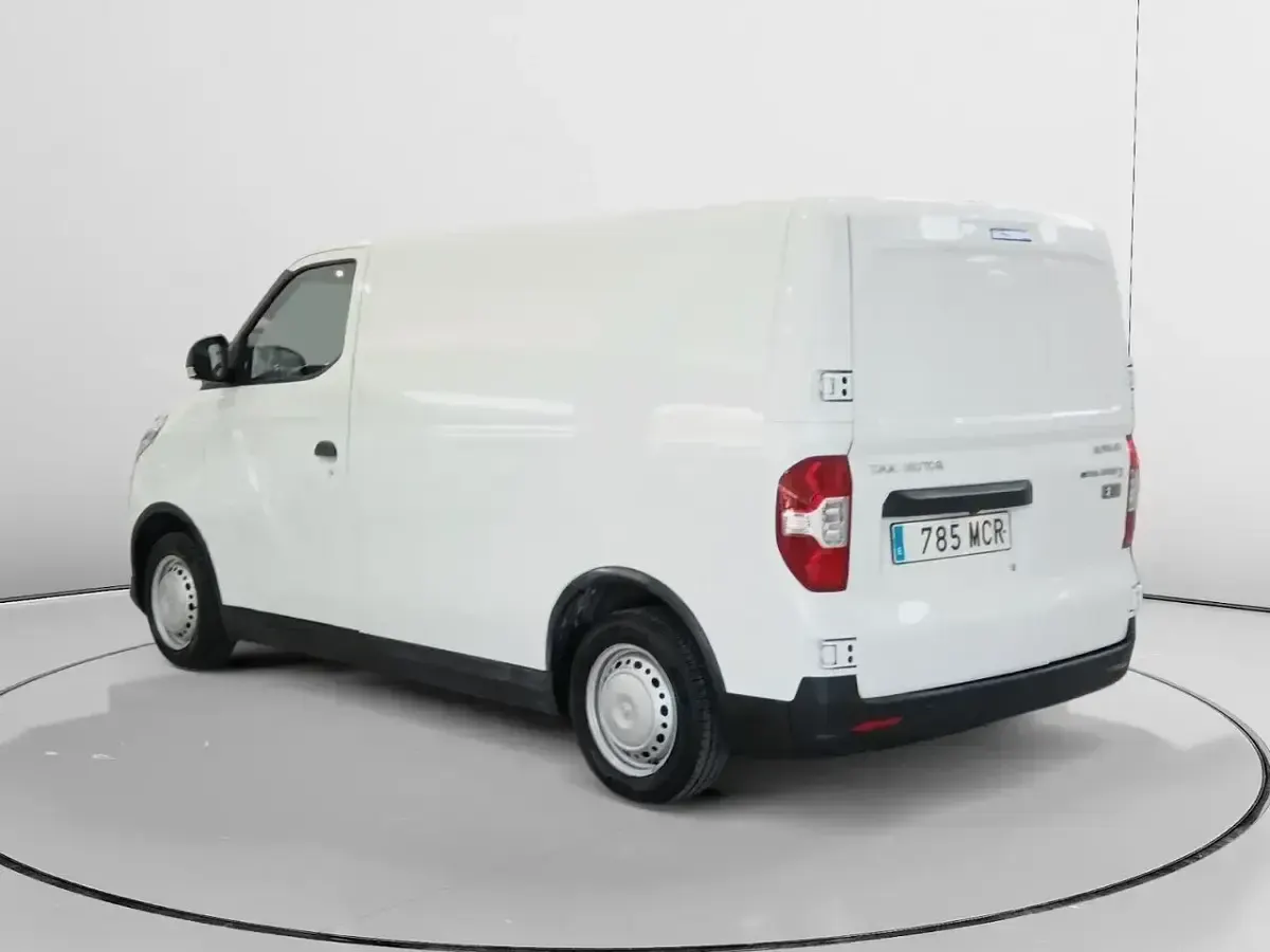Usado Maxus eDeliver 3 89 kW (122 CV) 2022 Blanco Van