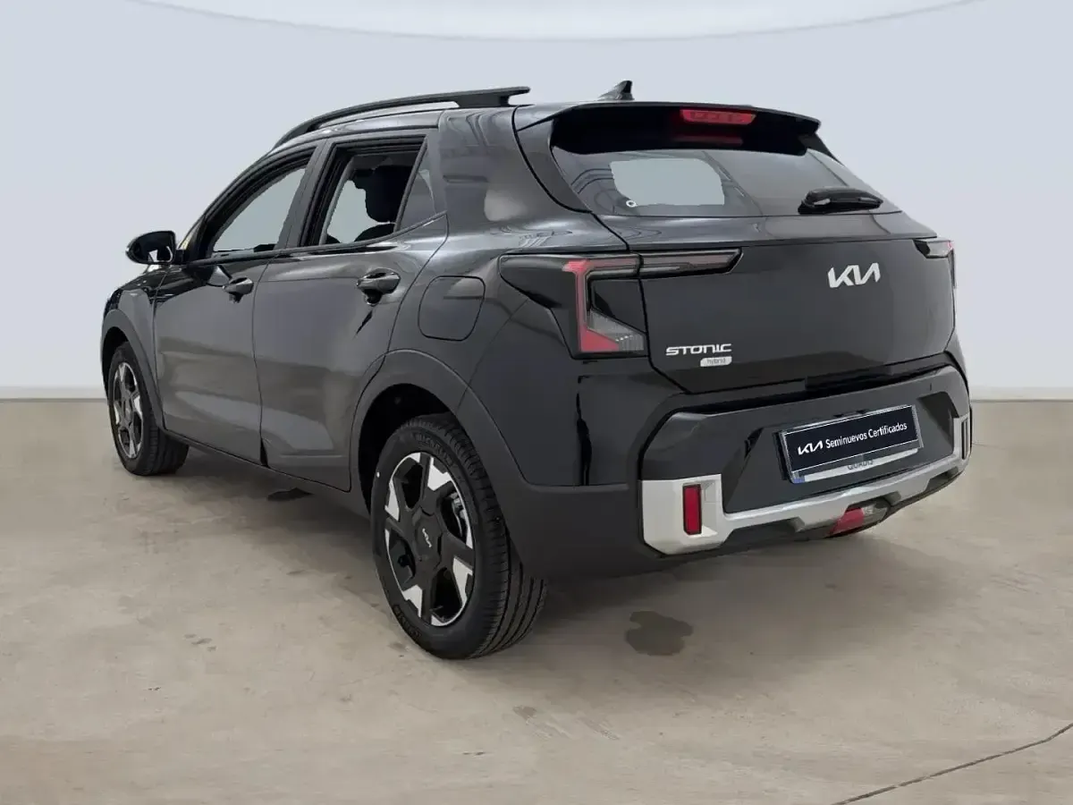Nuevo Kia Stonic 115 CV (84 kW) 2025 Negro SUV