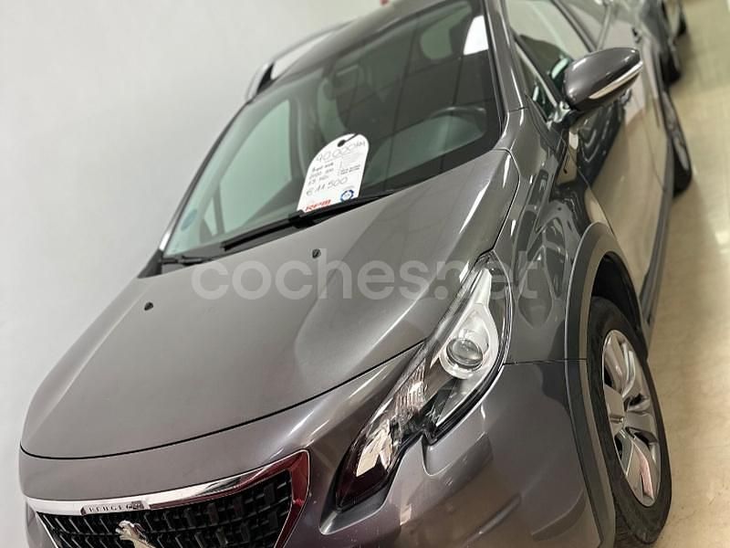 Gris / plata Usado 2019 Peugeot 2008 Signature Sky SUV | 11.500 € - Imagen 1/4
