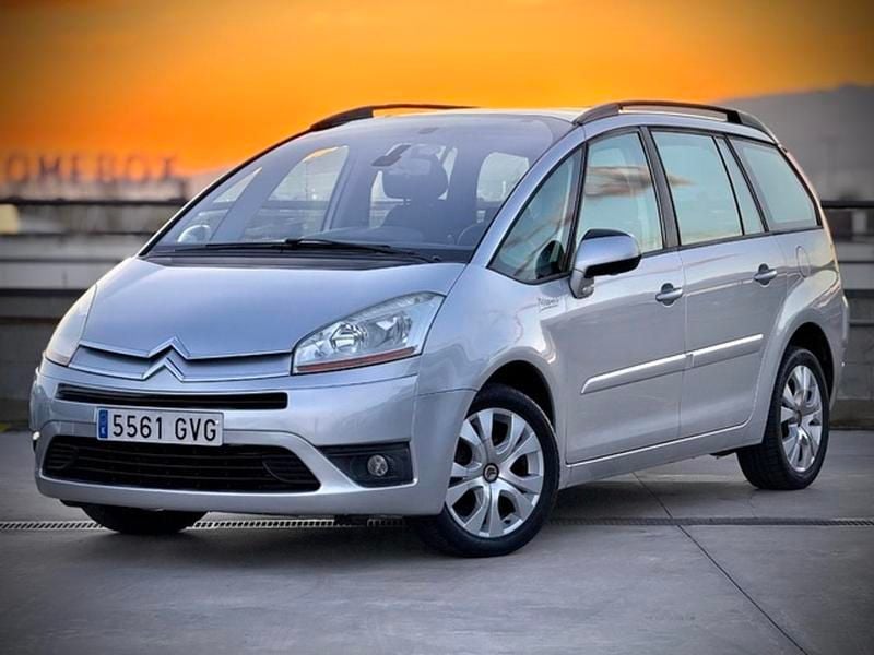 Usado Citroën Grand C4 Picasso 110 CV (80 kW) 2010 Plateado Monovolumen