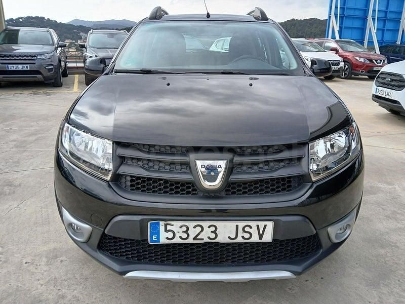 Usado Dacia Sandero Stepway 90 CV (66 kW) 2016 Negro Berlina