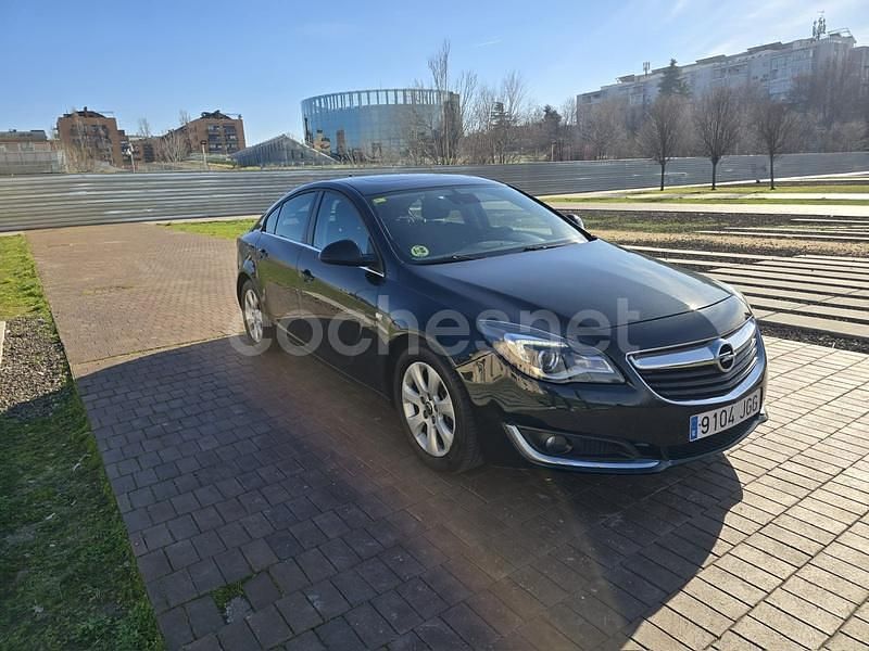 Usado Opel Insignia Business 140 CV (102 kW) 2015 Negro Berlina