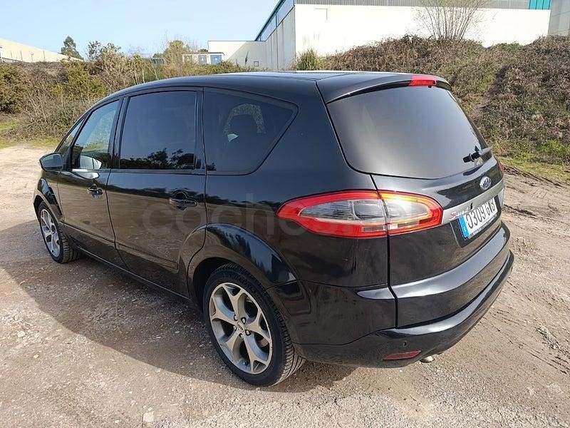 Usado Ford S-MAX Titanium 140 CV (102 kW) 2010 Negro Monovolumen