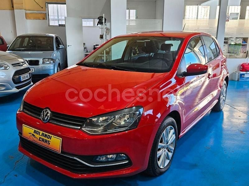 Usado VW Polo Comfortline 95 CV (69 kW) 2015 Granate Berlina