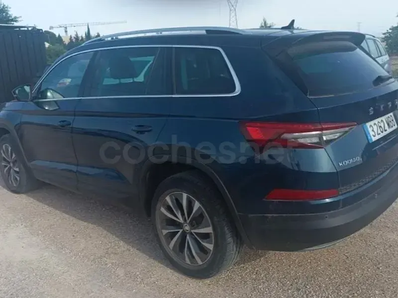 Usado Skoda Kodiaq SportLine 150 CV (110 kW) 2022 Azul SUV