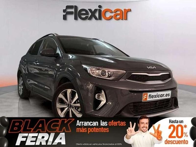 Gris Usado 2023 Kia Stonic SUV | 16.990 € (Precio justo) - Imagen 1/4