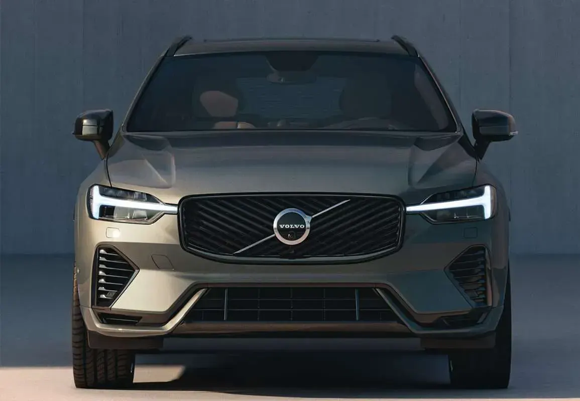Usado Volvo XC60 Core 197 CV (144 kW) 2022 Negro SUV