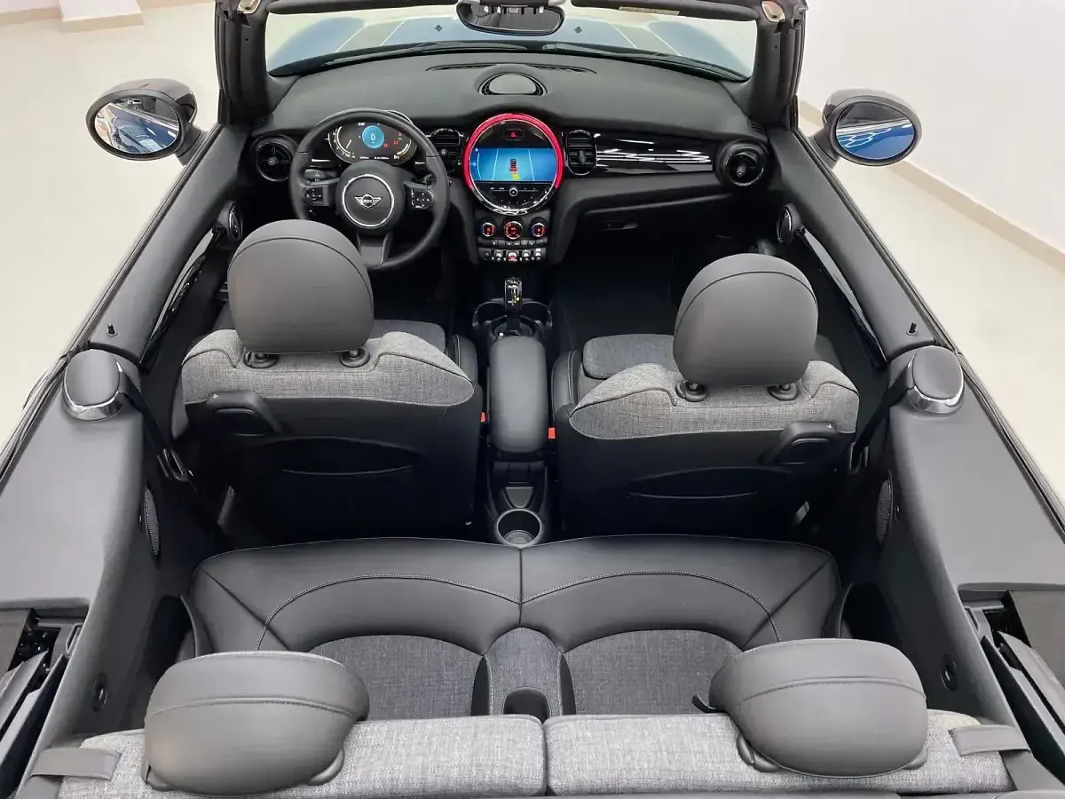 Usado Mini Cooper 136 CV (100 kW) 2021 Azul Utilitario
