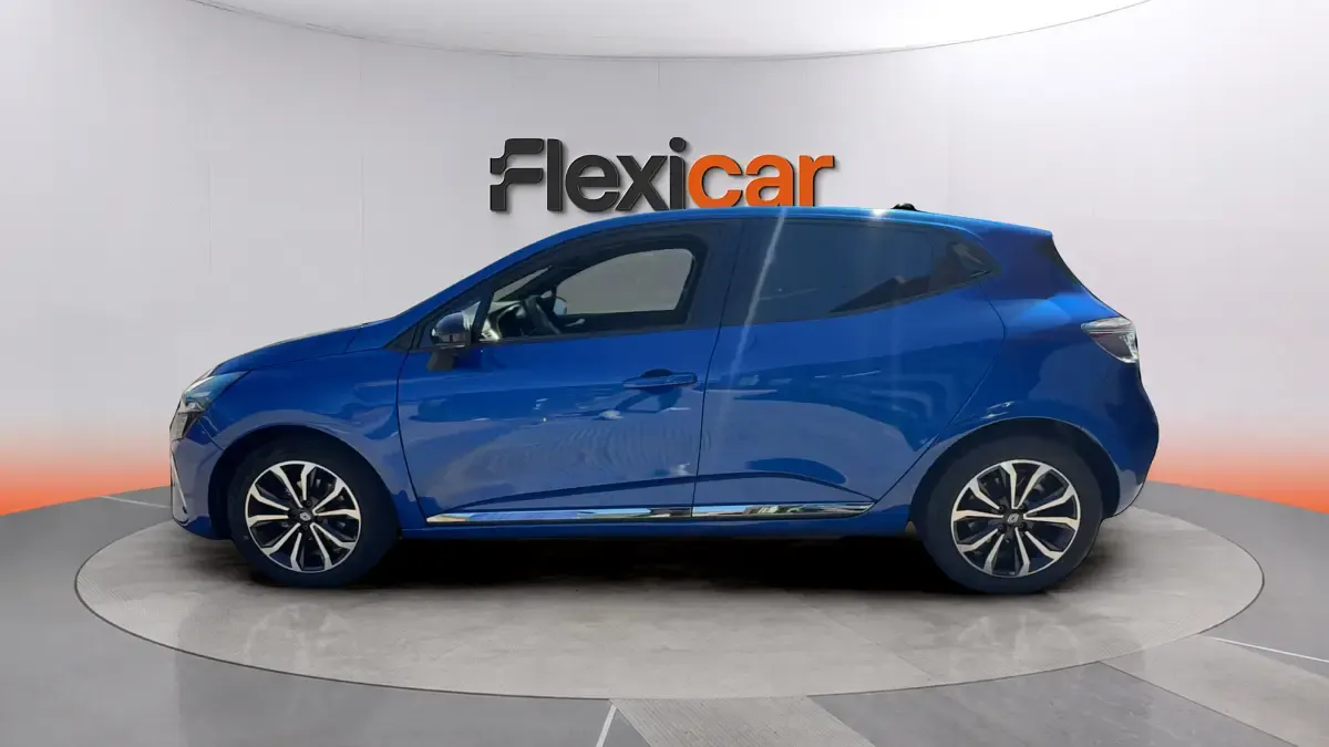 Usado Renault Clio V Techno 101 CV (74 kW) 2025 Azul Berlina