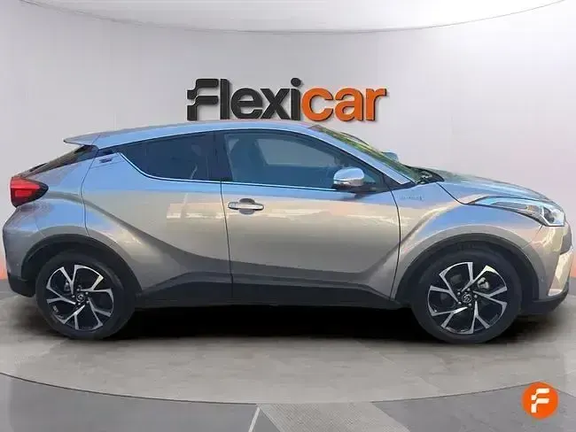 Usado Toyota C-HR Advance 122 CV (89 kW) 2019 Gris SUV