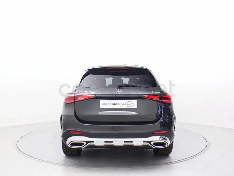 Nuevo Mercedes GLC300de 333 CV (244 kW) 2026 Gris / plata SUV