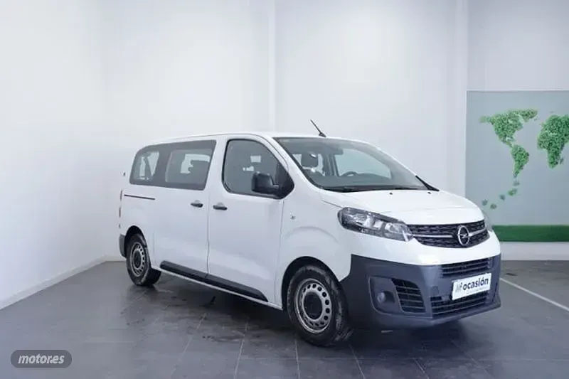 Usado Opel Vivaro 120 CV (88 kW) 2022 Blanco Monovolumen
