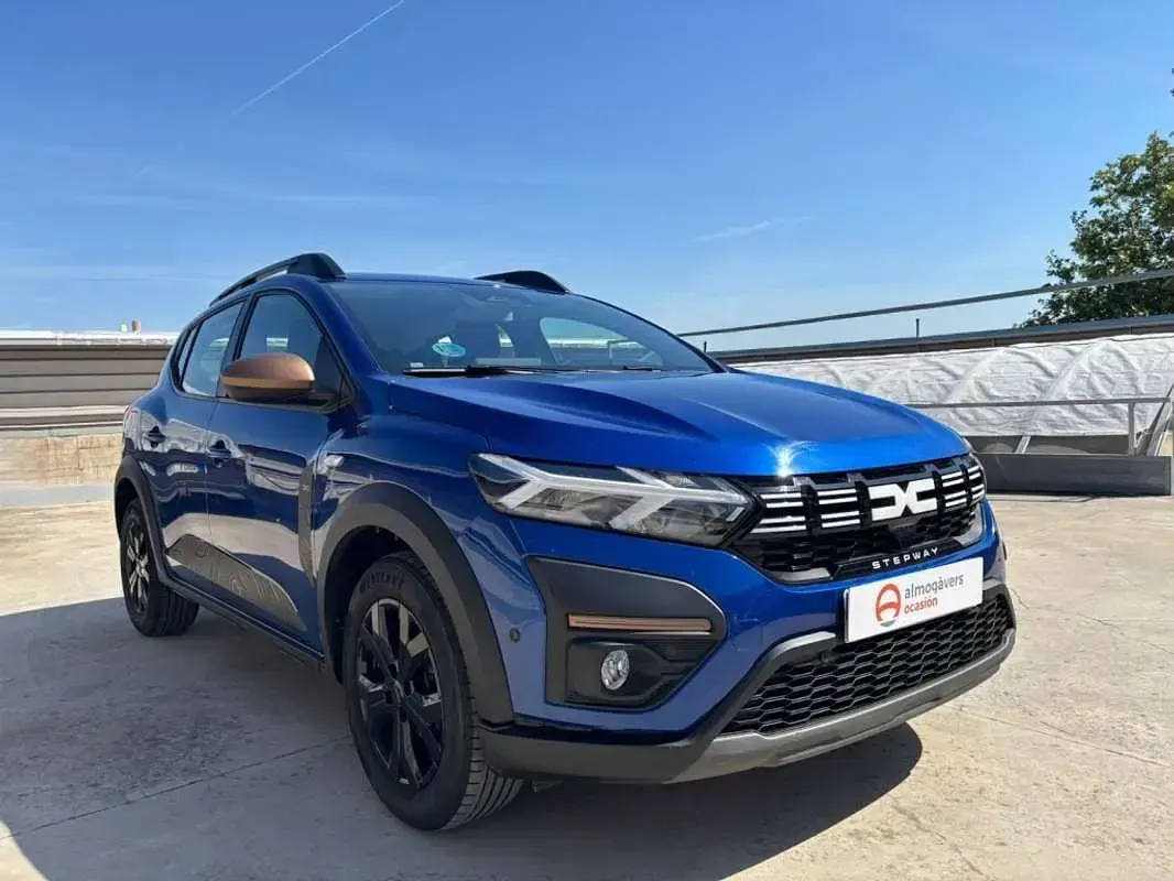 Usado Dacia Sandero Extreme 101 HP (74 kW) 2025 Azul SUV