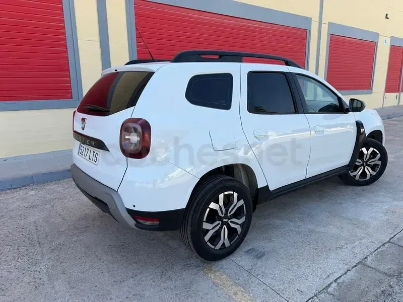 Usado Dacia Duster Essentiel 115 CV (84 kW) 2021 Blanco SUV