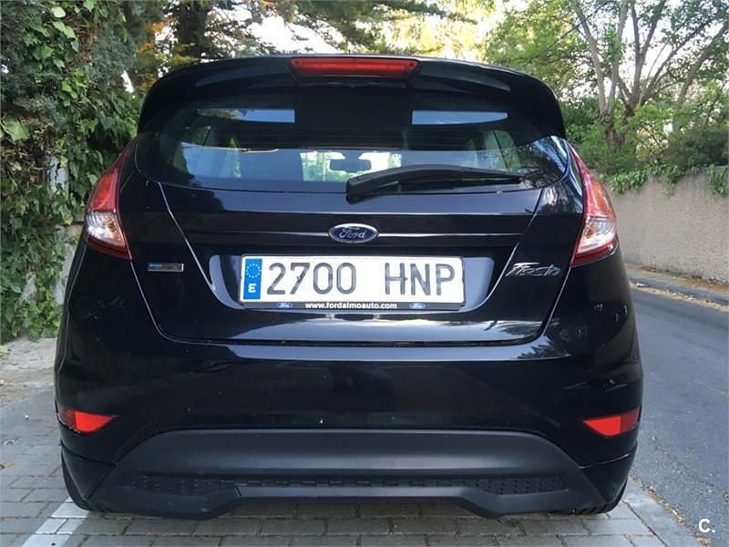 Usado Ford Fiesta Sport 125 CV (91 kW) 2013 Negro Utilitario