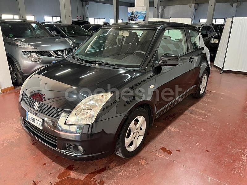 Usado Suzuki Swift GLX 92 CV (67 kW) 2008 Negro Utilitario