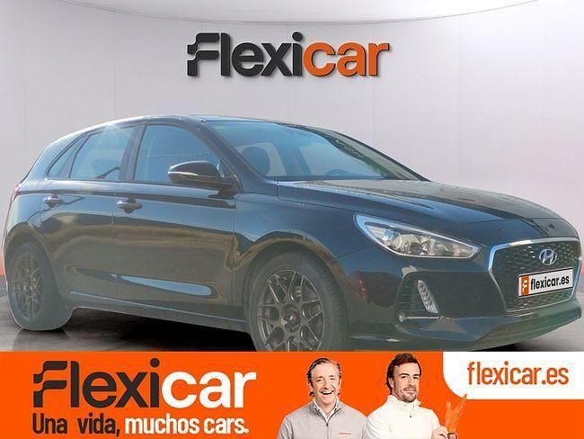 Negro Usado 2017 Hyundai i30 GO! Berlina | 11.970 € (Precio justo) - Imagen 1/4