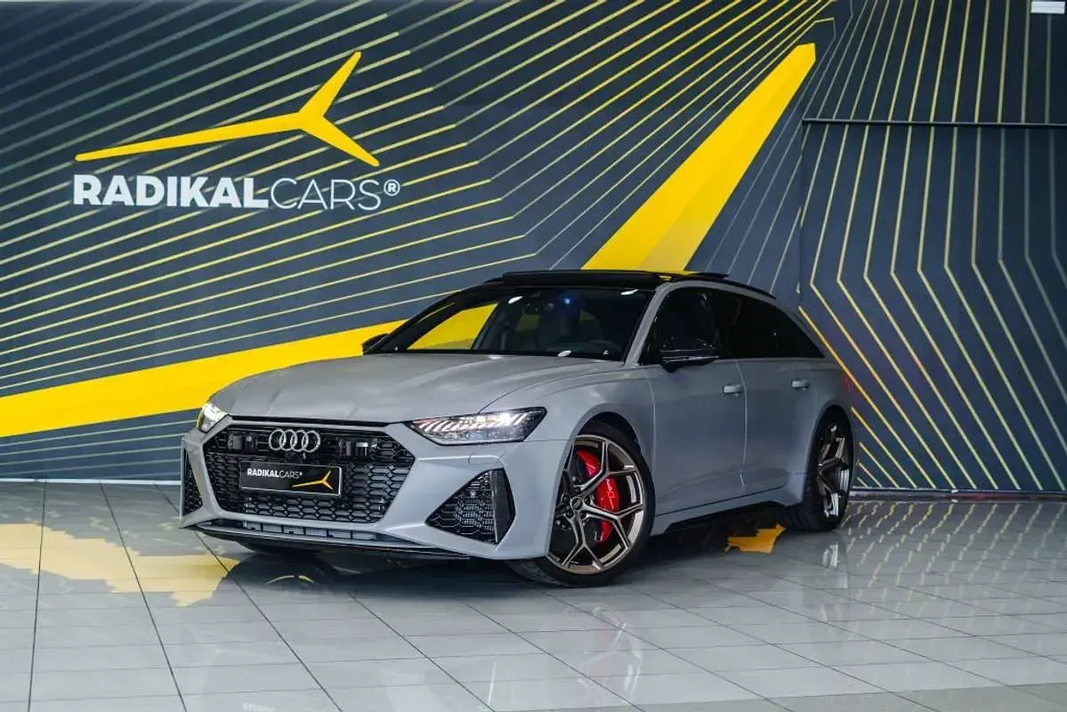 Usado Audi RS6 Performance 630 CV (463 kW) 2024 Gris Familiar