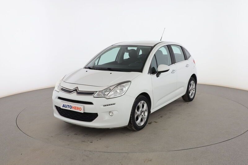 Blanco Usado 2016 Citroën C3 Live Utilitario | 7799 € (Precio justo) - Imagen 1/4