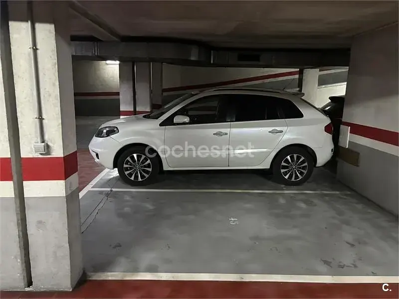 Usado Renault Koleos Dynamique 150 CV (110 kW) 2013 Blanco SUV