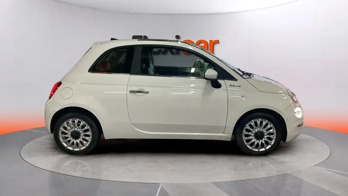 Usado Fiat 500 Dolcevita 71 CV (52 kW) 2021 Blanco Berlina