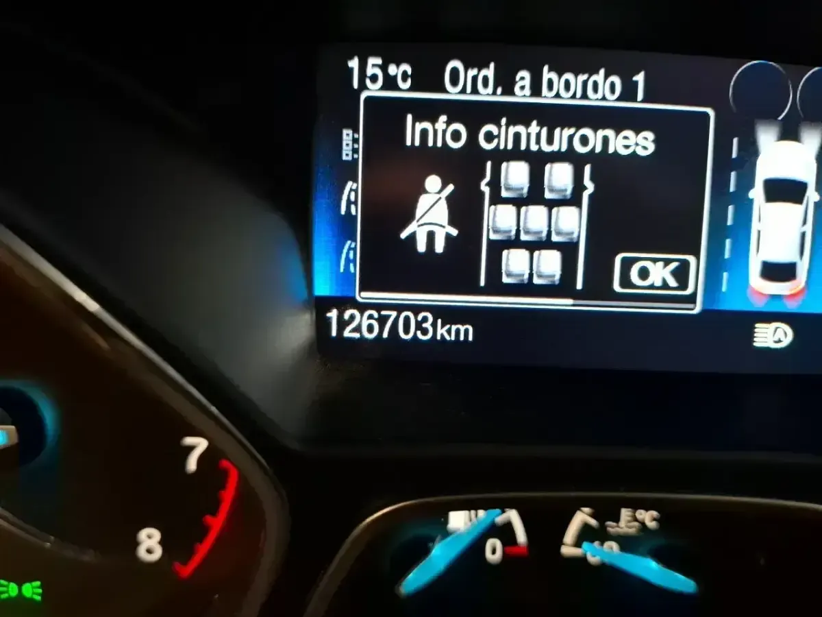 Usado Ford C-MAX Titanium 125 CV (91 kW) 2017 Blanco Monovolumen
