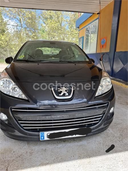 Negro Usado 2009 Peugeot 207 Sport Berlina | 3600 € (Precio justo) - Imagen 1/4